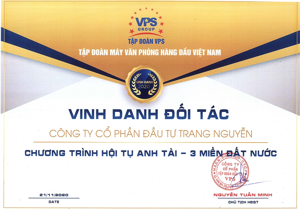 Các giấy chứng nhận của Trang Nguyễn