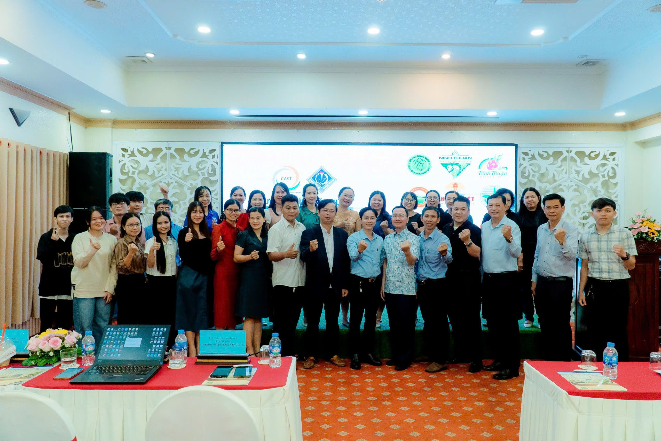 Khóa tập huấn Khóa tập huấn Xây dựng và Phát triển Thương Hiệu cho Đặc Sản Địa Phương